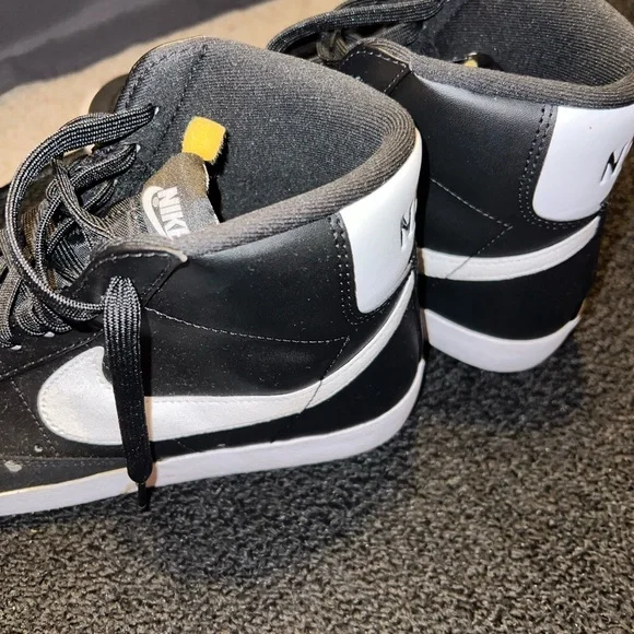 Nike Blazer Mid 77 - Picture 3 of 4